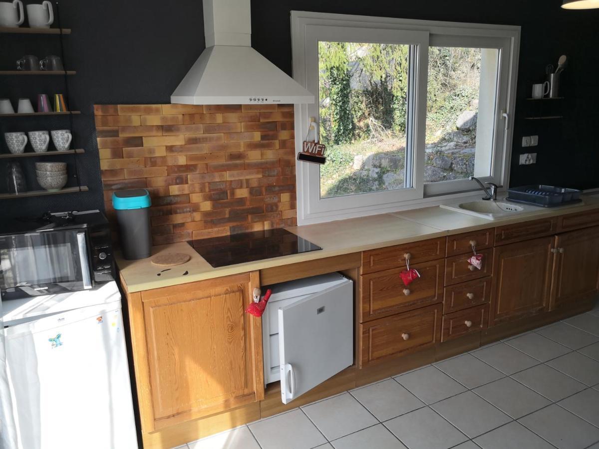 Chambre Meublee Avec Vue Panoramique A Perigueux Sanilhac  Buitenkant foto
